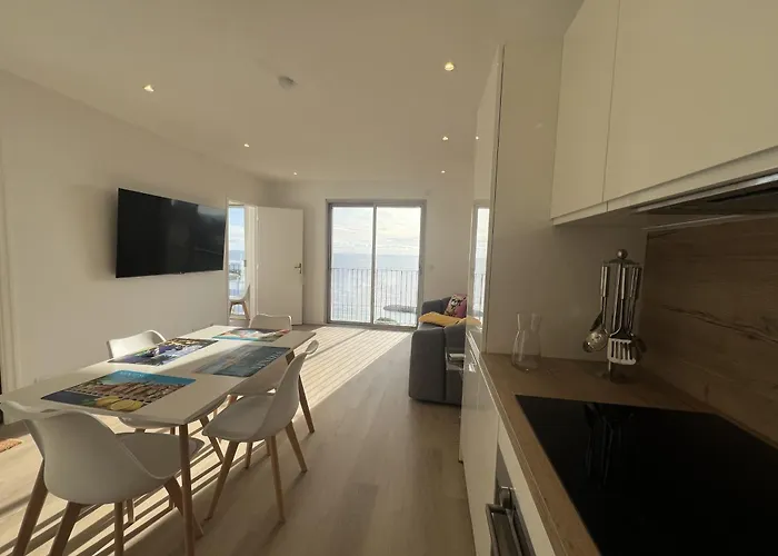 Apartament - Sea View - 2 Bedrooms 3 Beds - Rotterdam Cap-d'Ail